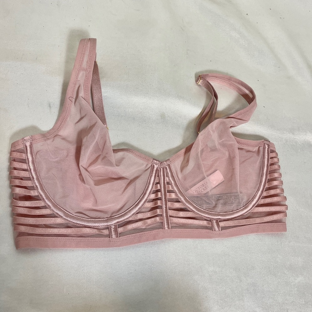 COPY - VS 34DD Unlined mesh plunge bra 34DD womens wired